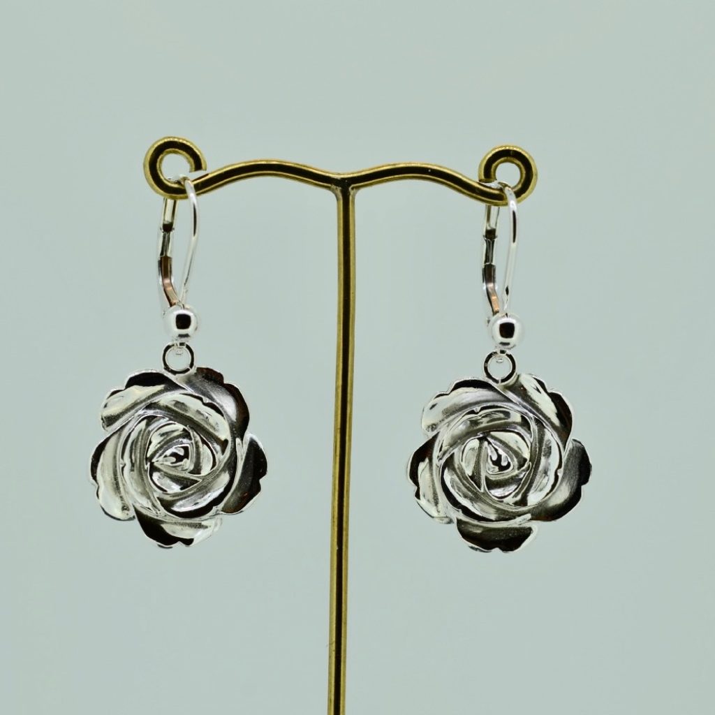 Silverörhänge hängande Fleur 1.jpg