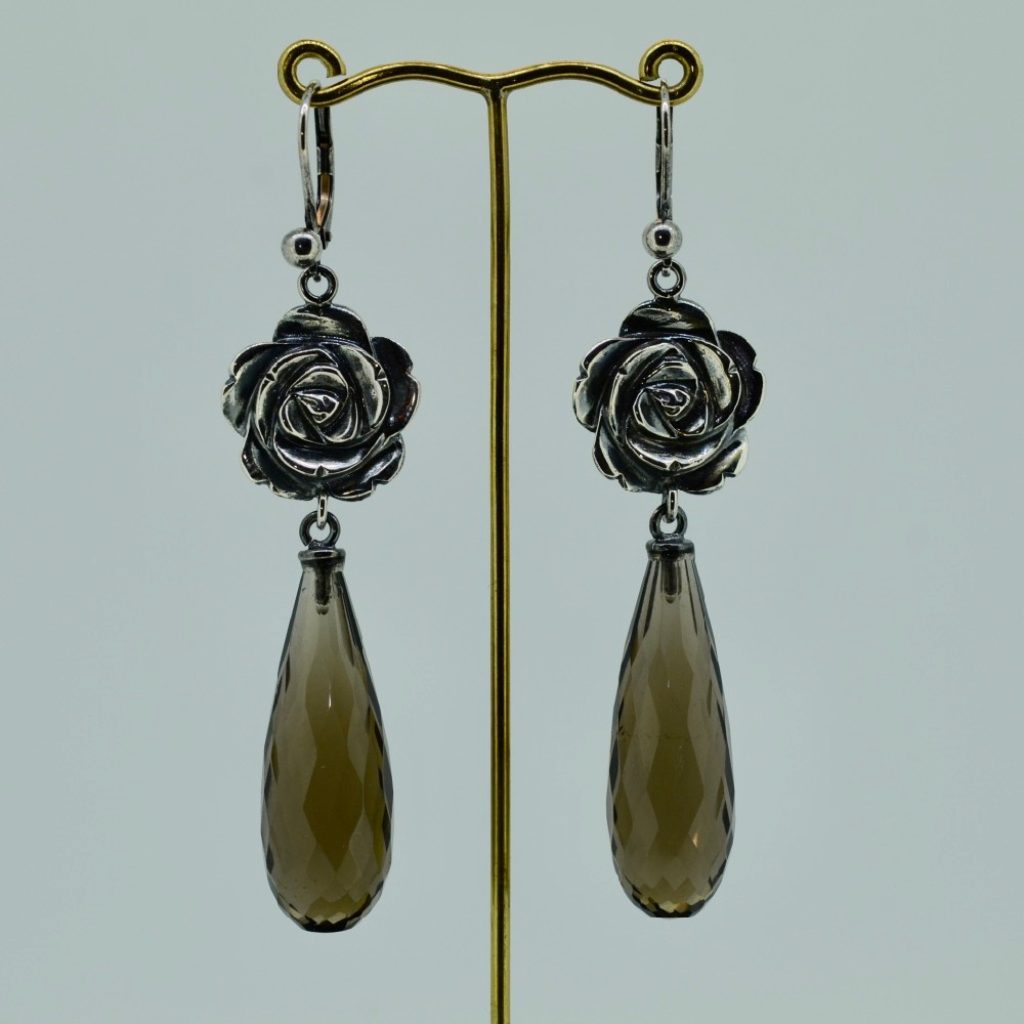Silverörhänge röktopas Fleur 1.jpg